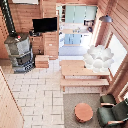 Persikka - 8 Henkiloelle, Himoslaakso Ski-inout Jämsä