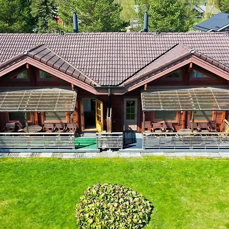 Persikka - 8 Henkiloelle, Himoslaakso Ski-inout Villa *